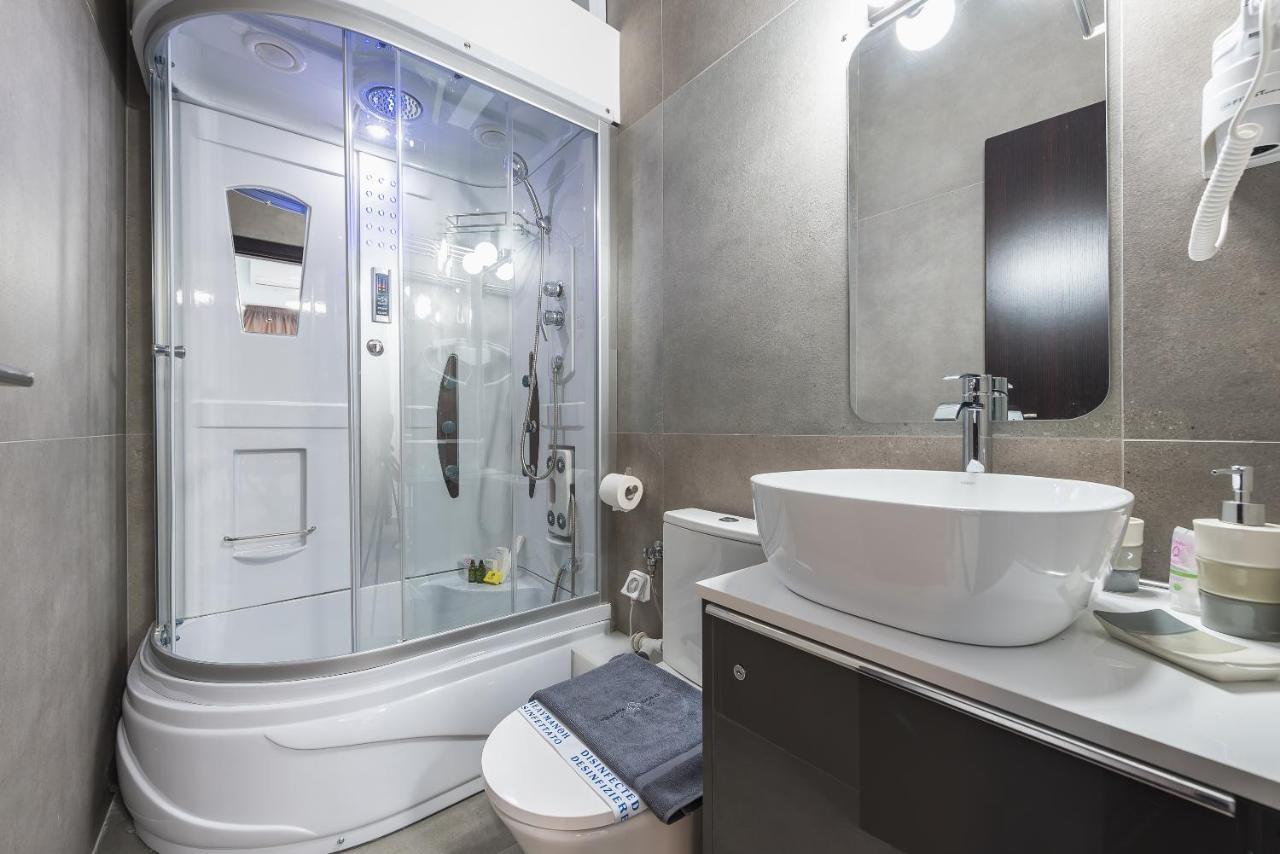 Iguana Gold Luxury Suites 1Min From Ermou Str Афіни Екстер'єр фото