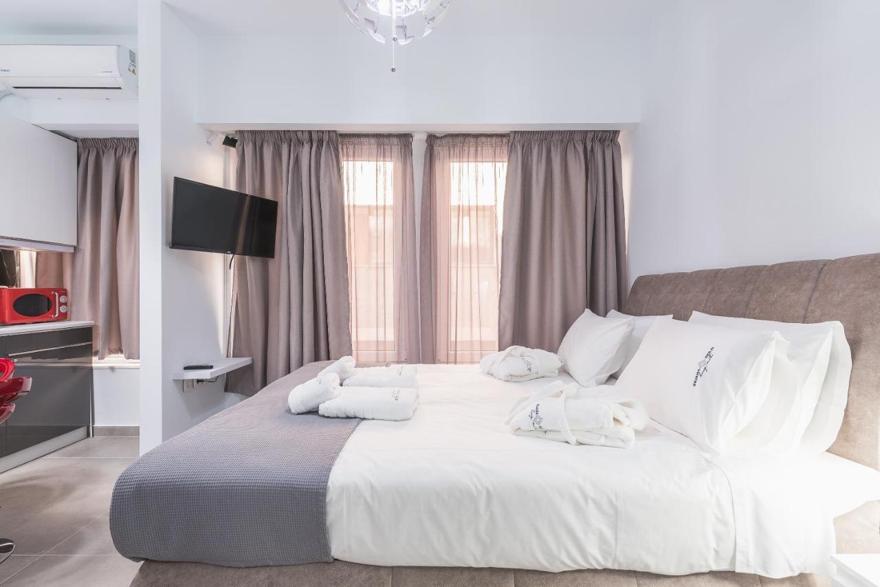 Iguana Gold Luxury Suites 1Min From Ermou Str Афіни Екстер'єр фото