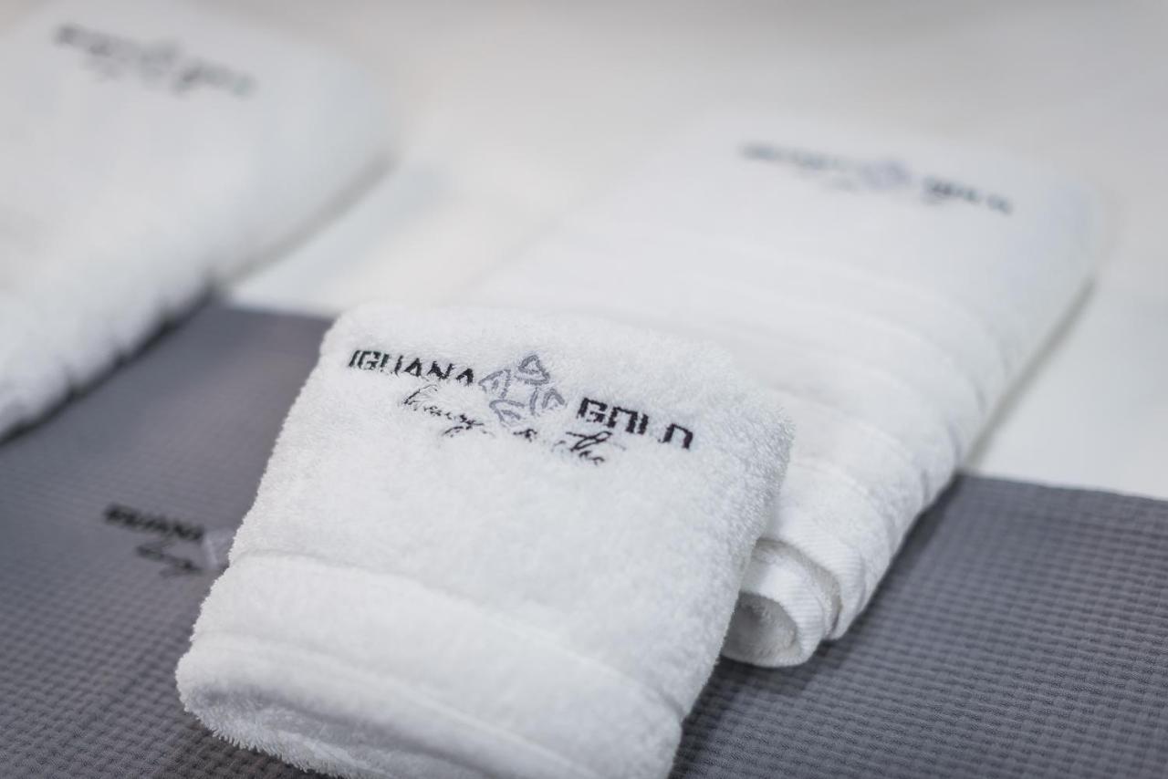 Iguana Gold Luxury Suites 1Min From Ermou Str Афіни Екстер'єр фото