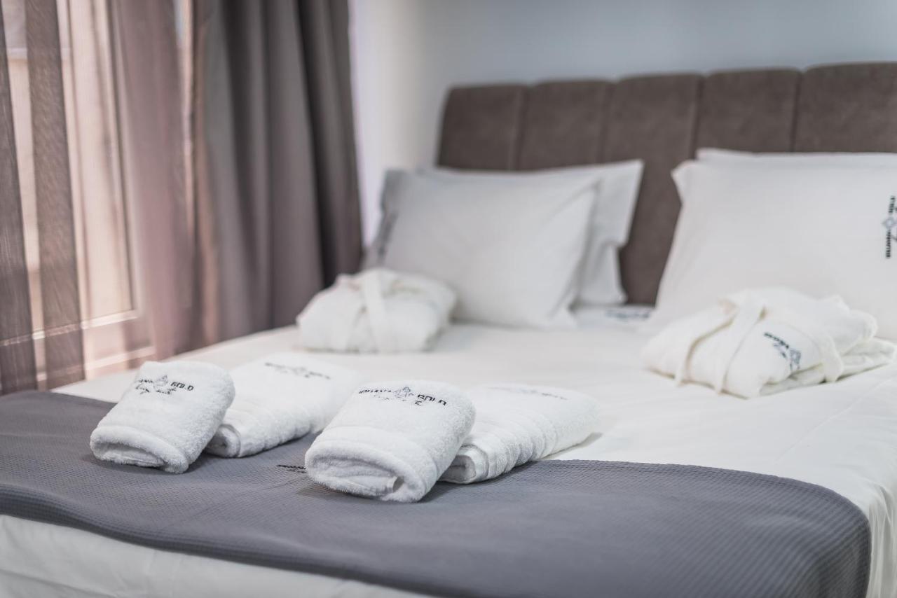 Iguana Gold Luxury Suites 1Min From Ermou Str Афіни Екстер'єр фото